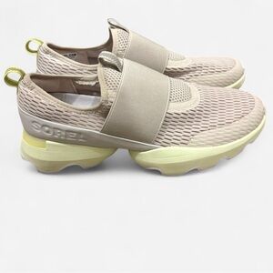 SOREL Women’s Kinetic Impact Strap Sneakers in Dark Stone/Bolt Size 10.5